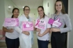 Ações no Outubro Rosa visam conscientizar sobre riscos do câncer de mama e colo do útero