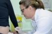 Colaboradores do Hospital Regional Terezinha Gaio Basso recebem vacina trivalente contra a Gripe