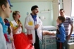 Palhaços encantam pacientes no Hospital Regional Terezinha Gaio Basso